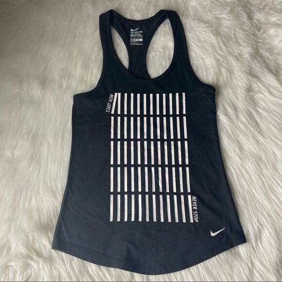 Nike Women’s Dri-Fit Tank  Black Size XS - Picture 1 of 3